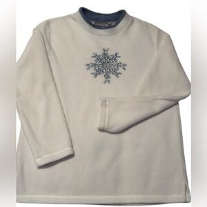 Croft & Barrow Christmas Soft White Fleece Top with Blue Accents
